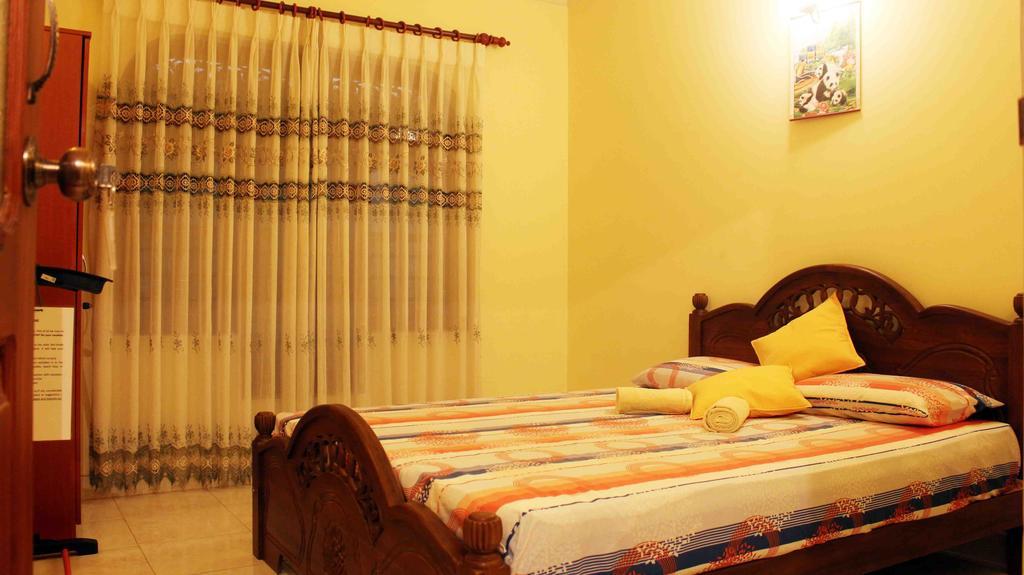 Anura Home Stay Kalutara Esterno foto