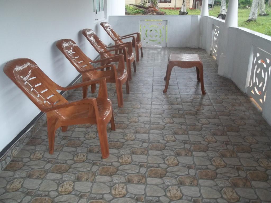 Anura Home Stay Kalutara Esterno foto