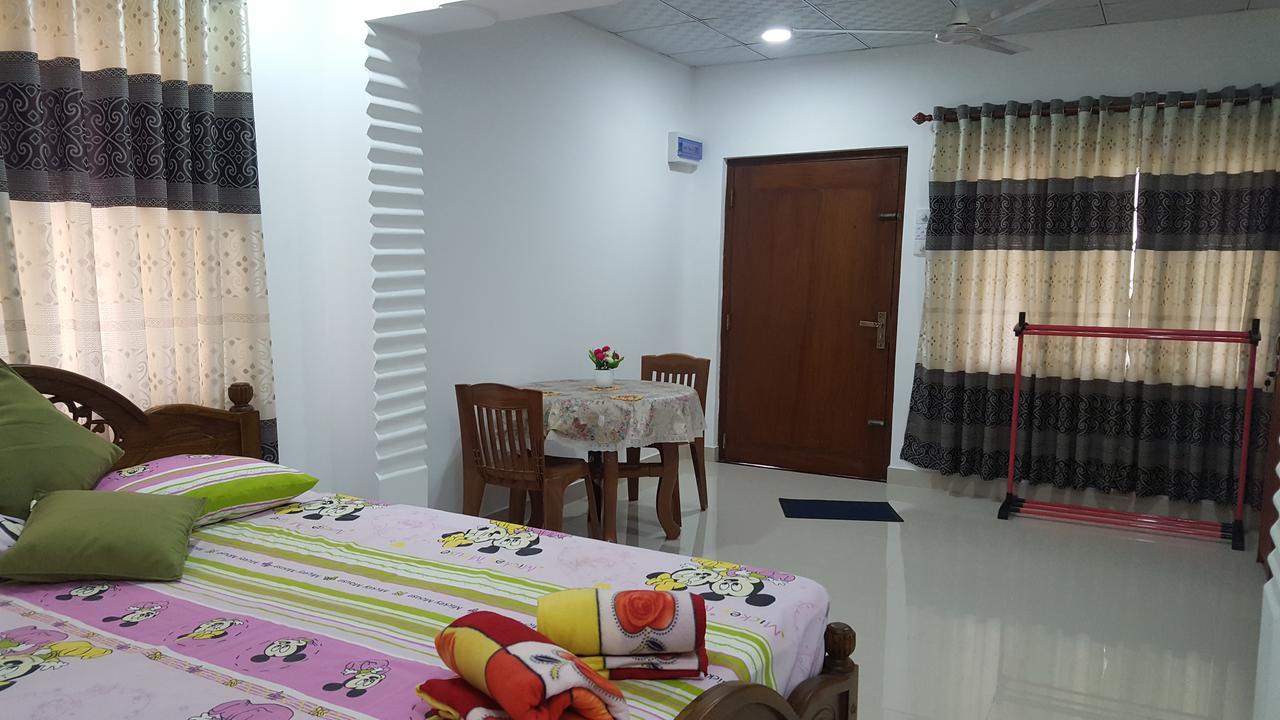 Anura Home Stay Kalutara Esterno foto